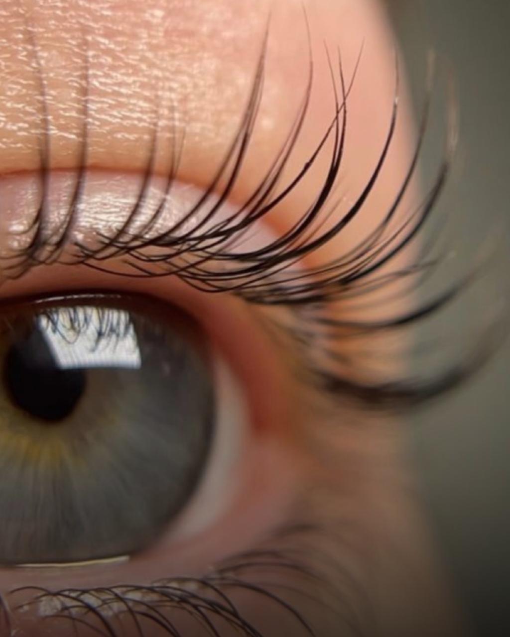 Lash Lifting